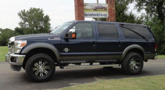 2022 Ford Excursion Spy Pictures Diesel Release Date