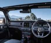 2024 Jeep Gladiator Black Dimensions Curb Diesel